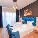 Grand * Бухарест