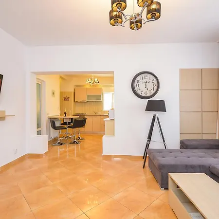 Apartment Grand *